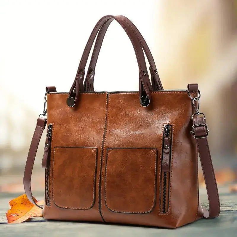 Britta's Timeless Elegance | Leather Shoulder Bag