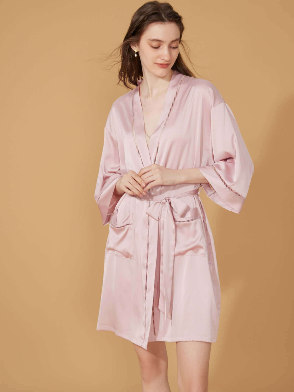 Elegant Hollow Out Detail Short Robe with Pockets